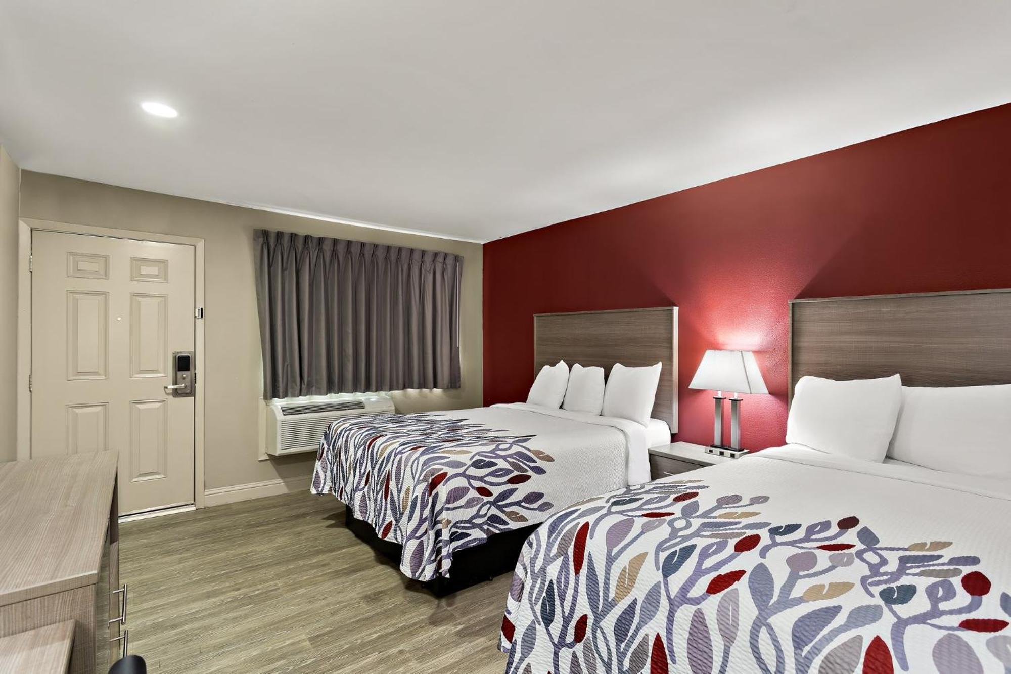 Red Roof Inn Redding Buitenkant foto